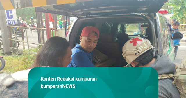 2 Angkot Adu Banteng di Sawangan, Depok, 1 Sopir Tewas