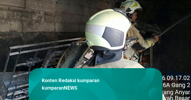 3 Motor Terbakar di Sawah Besar Jakpus, Diduga Akibat Kabel Listrik Terputus