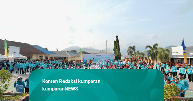 Kunjungi SMAN 2 Kota Ternate, Ketum TP PKK Tekankan Pentingnya Hidup Sehat