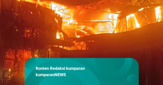 Lapak di Kembangan Jakbar Terbakar, 10 Unit Damkar Dikerahkan