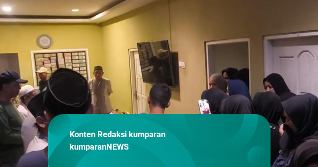 Jenazah Mozza Tiba di Rumah Duka, Diiringi Isak Tangis Keluarga