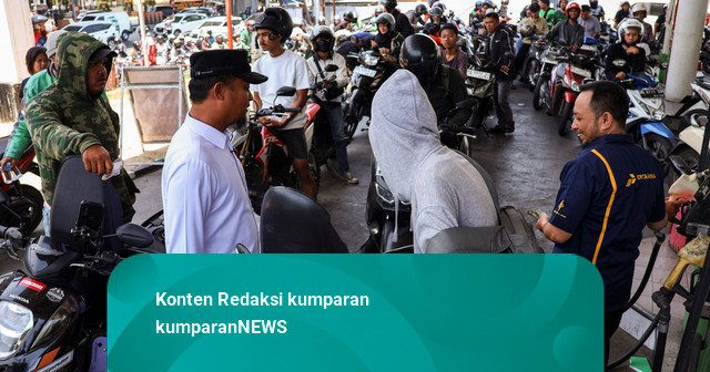 Kelangkaan BBM di Sulsel Picu WFH, Antrean di SPBU, hingga Baku Hantam