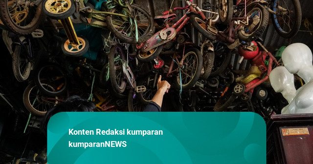 Foto: Menelusuri Mal Rongsok di Depok