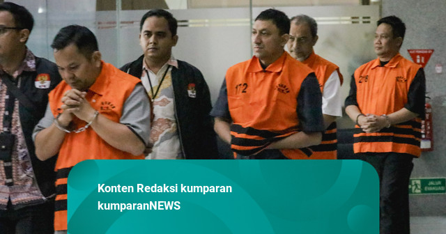 Foto: KPK Tahan 8 Tersangka Kasus Dugaan Korupsi di BPN