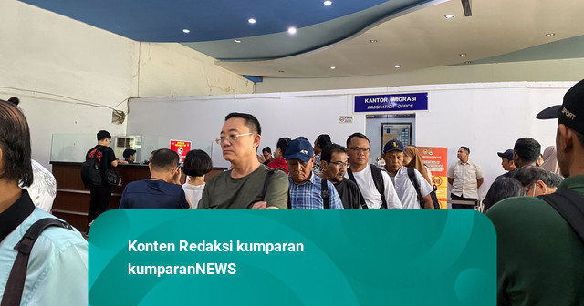 Sibuknya Check Point Imigrasi di Dumai, Layani Warga Bepergian Via Pelabuhan