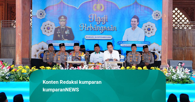 Ngaji Gus Baha Satukan 42 Ribu Santri & Polri Se-Indonesia Gaungkan Kebangsaan
