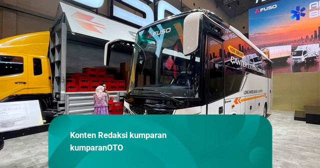 Bidik Sektor Pariwisata, Fuso Rilis Bus Canter Ekstra Panjang di GIIAS 2026