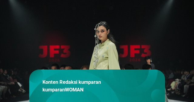 Telusur Identitas: Desainer Muda Indonesia & Prancis Unjuk Gigi di Runway JF3