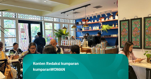 Kembang Goeyang, Restoran Indonesia Peranakan dengan Nuansa Colorful & Modern
