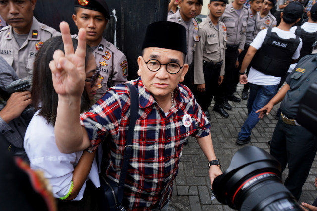 Jubir Ahok-Djarot, Ruhut Sitompul hadir di sidang perdana kasus pernodaan agama dengan terdakwa Basuki T Purnama (Foto: Aditia Noviansyah/Kumparan)