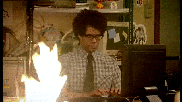 Coding on fire (Foto: Giphy)