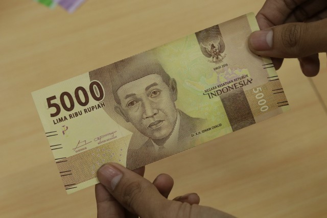 Dr. K. H. Idham Chalid dalam wajah baru mata uang pecahan Rp 5.000 (Foto: Fanny Kusumawardhani)