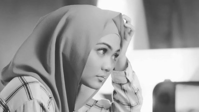 Rina Nose (Foto: Official Facebook Fanpage: Rina Nose)