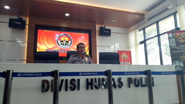 Martinus Sitompul memimpin jumpa pers terkait telolet, sweeping di Solo, terorisme, dan pengamanan Natal. (Foto: Aldis Tannos/kumparan)