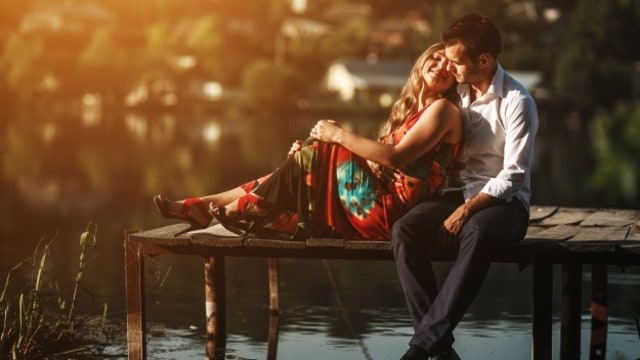 Cinta dipengaruhi hormon feromon. (Foto: freepik.com)