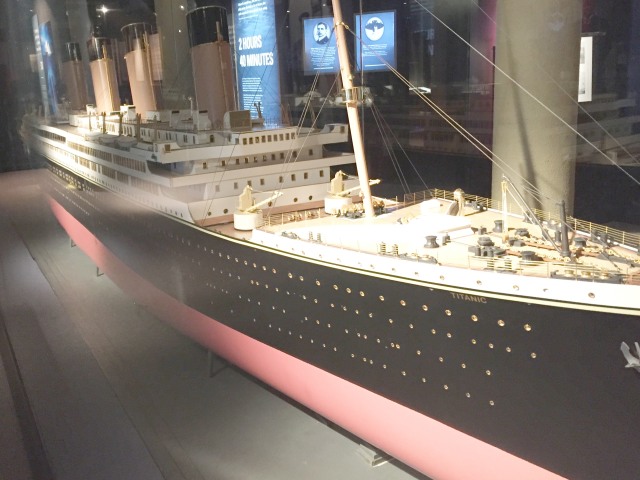 Maket kapal Titanic (Foto: Adhie Ichsan/kumparan)