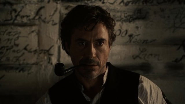 Robet Downey dalam film Sherlock Holmes. (Foto: Dok. Warner Bros. Pictures)