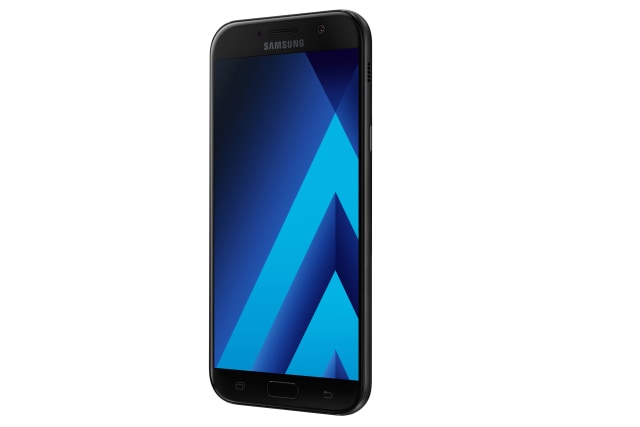 Samsung Galaxy A7 Black Sky (Foto: Dok. Samsung)