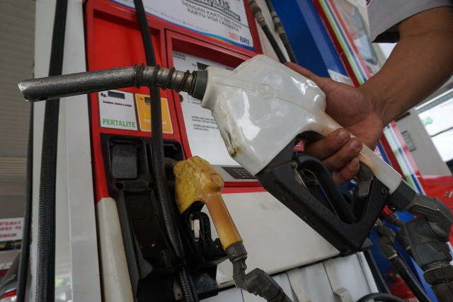 Selang tangki BBM dilengkapi pengaman. (Foto: Aditia Noviansyah/kumparan)