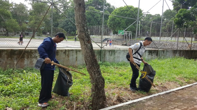 Marhara bersama Wahyu, kawan seperjuangannya. (Foto: doc. pribadi: Giri Marhara)