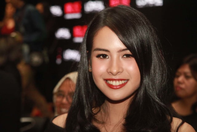 Maudy Ayunda dalam acara L'Oreal. (Foto: Munady Widjaja/kumparan)