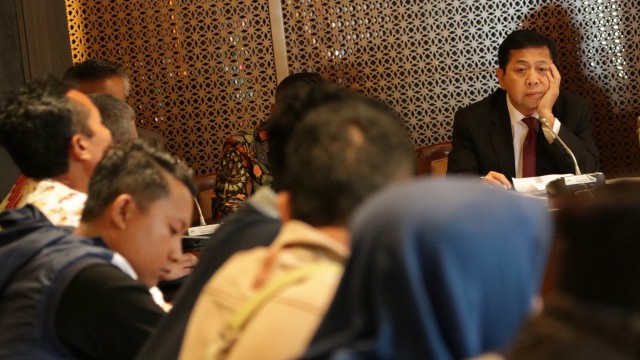 Ketua DPR-RI Setya Novanto menopang dagu. (Foto: Fanny Kusumawardhani/kumparan)