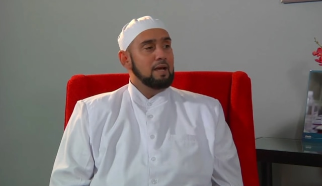 Habib Syech Abdul Qodir Assegaf (Foto: YouTube/TVAH promo)