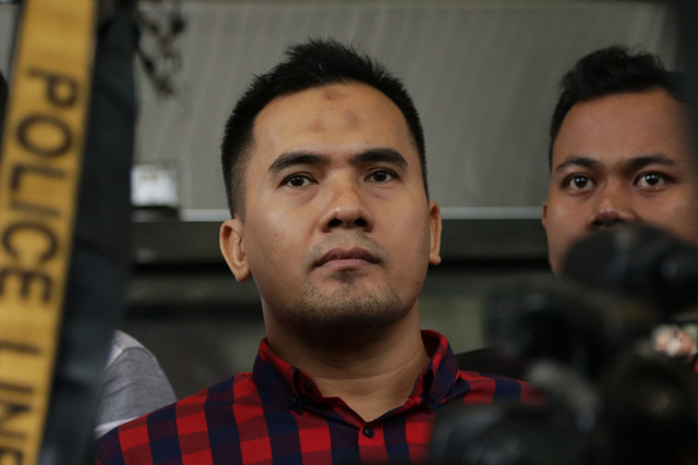KPK periksa Saipul Jamil sebagai tersangka. (Foto: Fanny Kusumawardhani/kumparan)