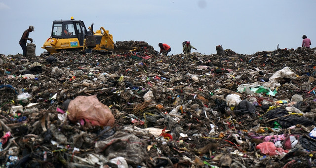 Potret tumpukan sampah yang kita buang. (Foto: Aditia Noviansyah/kumparan)