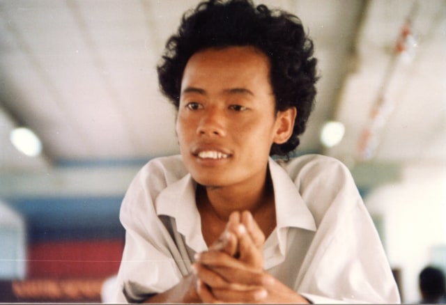 Wiji Thukul sebelum hilang. (Foto: Dokumentasi pribadi Wahyu Susilo)