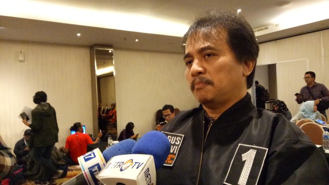 Timses Agus-Sylvi Roy Suryo  (Foto: Aprilandika Pratama/kumparan)
