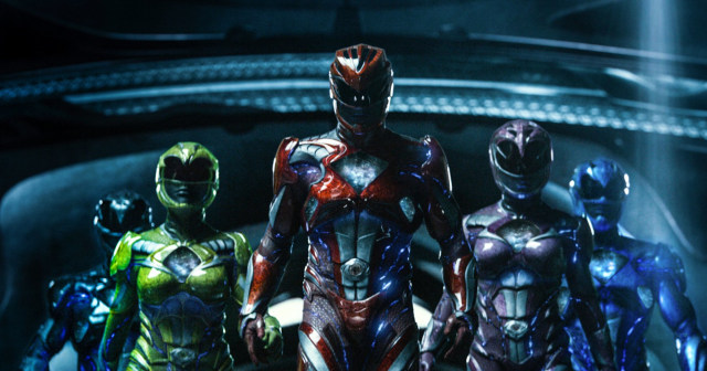 Lima jagoan Power Rangers hadir dengan kostum baru (Foto: Lionsgate)