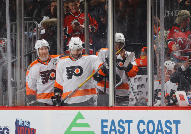 Sin Bin (Penalty Box) dalam olahraga hoki es (Foto: Bruce Bennett/Getty Images)