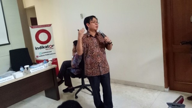 Direktur Eksekutif Indikator, Burhanudin Muhtadi Foto: Amanaturisyidah/kumparan