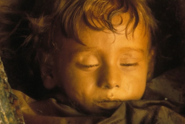 Kisah Sleeping Beauty Dari Italia