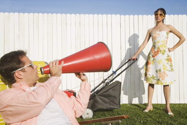 Ilustrasi perempuan mengalami catcalling Foto: Hill Street Studios / Getty Images