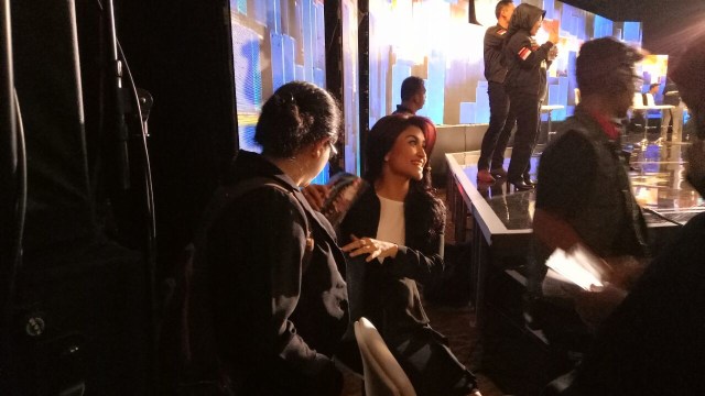 Tina Talisa saat break debat pilgub DKI Jakarta (Foto: Ochi Amanaturrosyidah/kumparan)