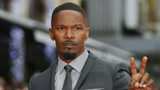 Jamie Foxx bermain film Sleepless (Foto: Facebook: Official Facebook Jamie Foxx)