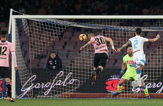 Ditahan Imbang Palermo, Napoli Urung Tempel Roma | kumparan.com