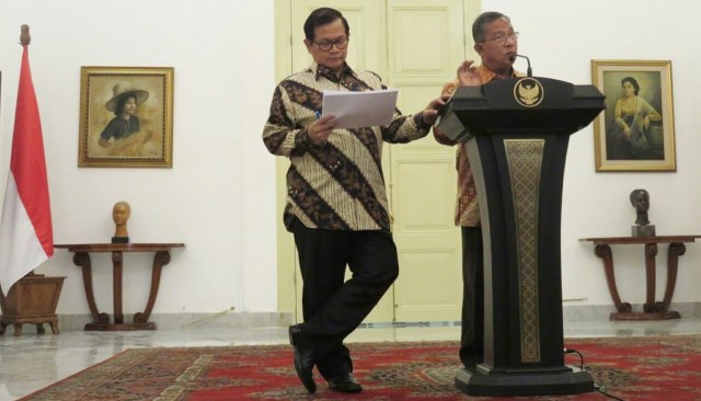 Pramono Anung dan Darmin Nasution. (Foto: Yudhistira Amran Saleh/kumparan)