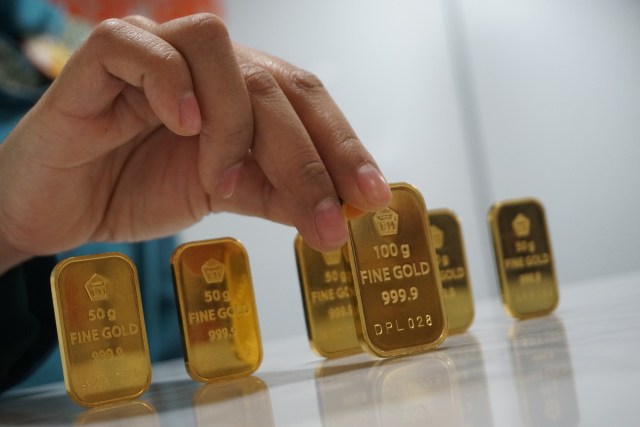 Fisik emas batangan yang bisa jadi investasi anda. Foto: Aditia Noviansyah/kumparan