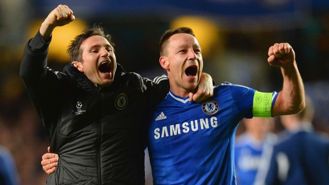 Frank Lampard dan John Terry (Foto: Mike Hewitt/Getty Images)