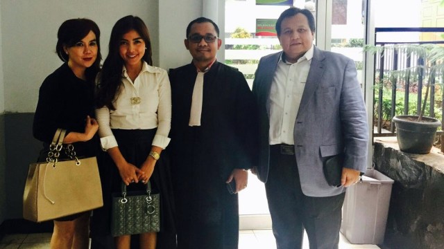 Pengacara artis Minola Sebayang. (Foto: Minola Sebayang)