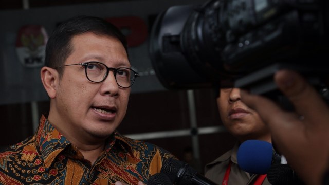 Lukman Hakim Saifuddin mengunjungi gedung KPK. (Foto: Fanny Kusumawardhani/kumparan)
