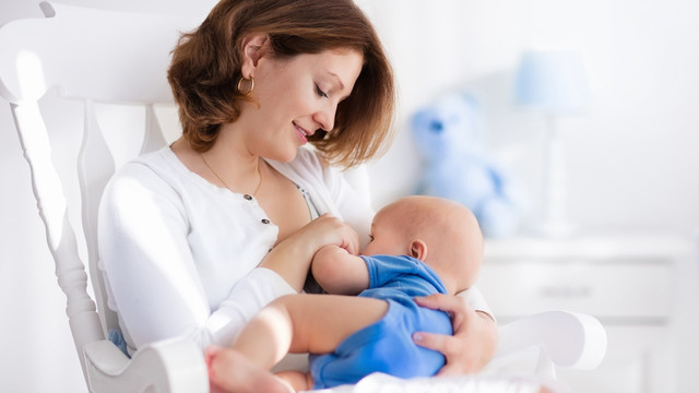 Ilustrasi ibu menyusui (Foto: Thinkstock)