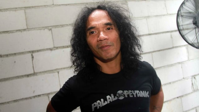 Kaka Slank di Markas Potlot. (Foto: Munady/kumparan)