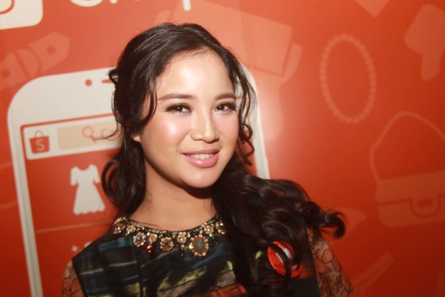 Chacha Frederica, artis Indonesia. (Foto: Munady Widjaja/kumparan)