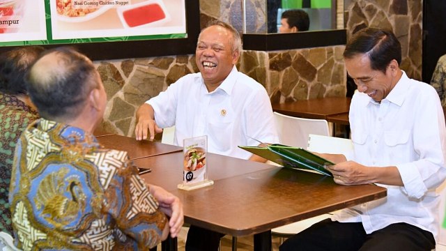 Jokowi bersama Basuki Hadimuljono (Foto: Dok. Biro Setpres)