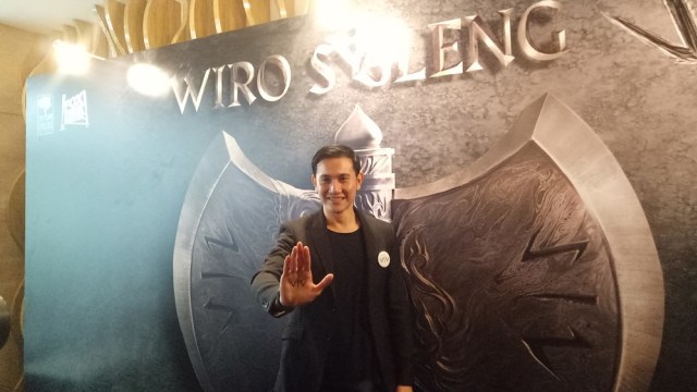 Vino G. Bastian berperan sebagai Wiro Sableng. (Foto: Prabarini Kartika/kumparan)