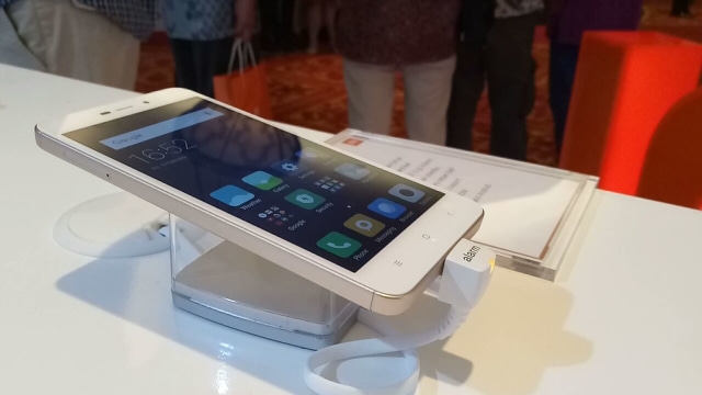 Xiaomi Redmi 4A. (Foto: Jofie Yordan/kumparan)